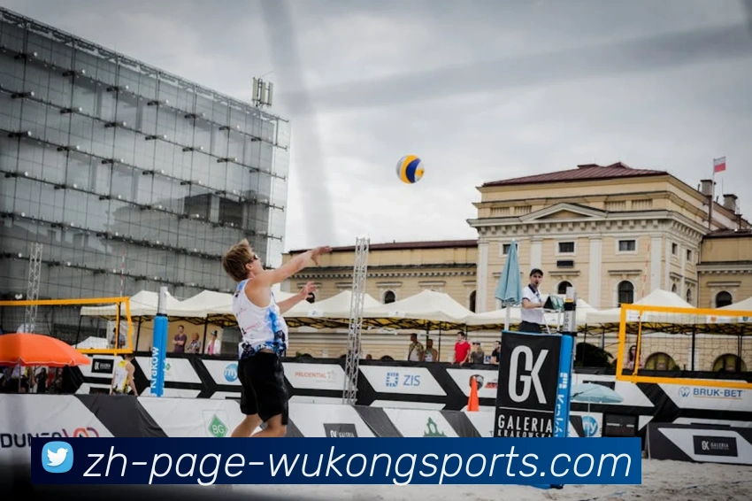 英超足球队23号球衣历史:传奇球员与接班人介绍